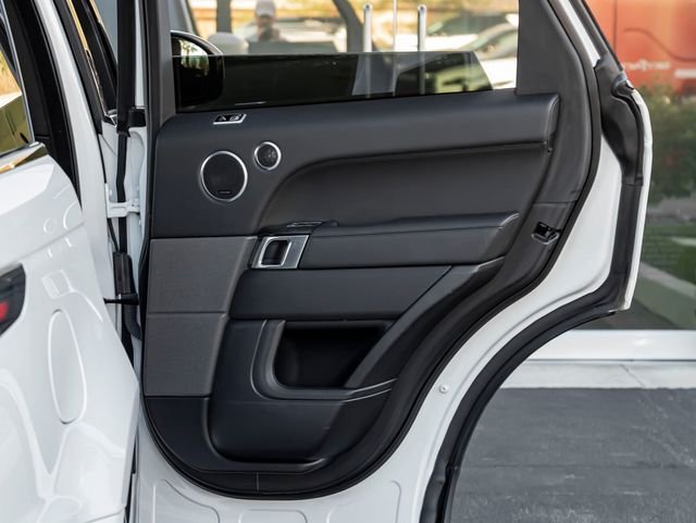 Used 2019 Fuji White Land Rover HSE image 34