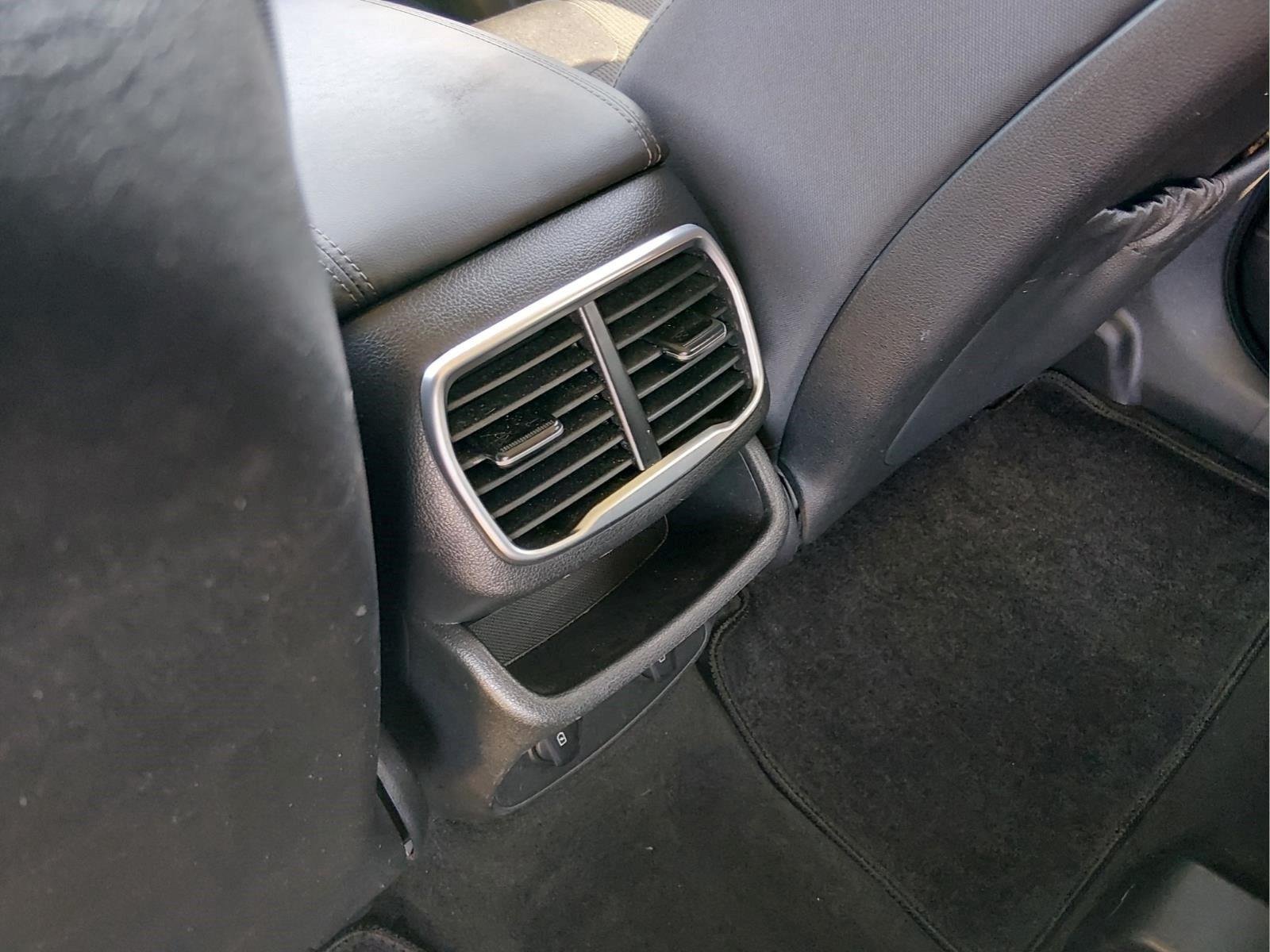 Used 2020 Quartz White Hyundai SEL image 17
