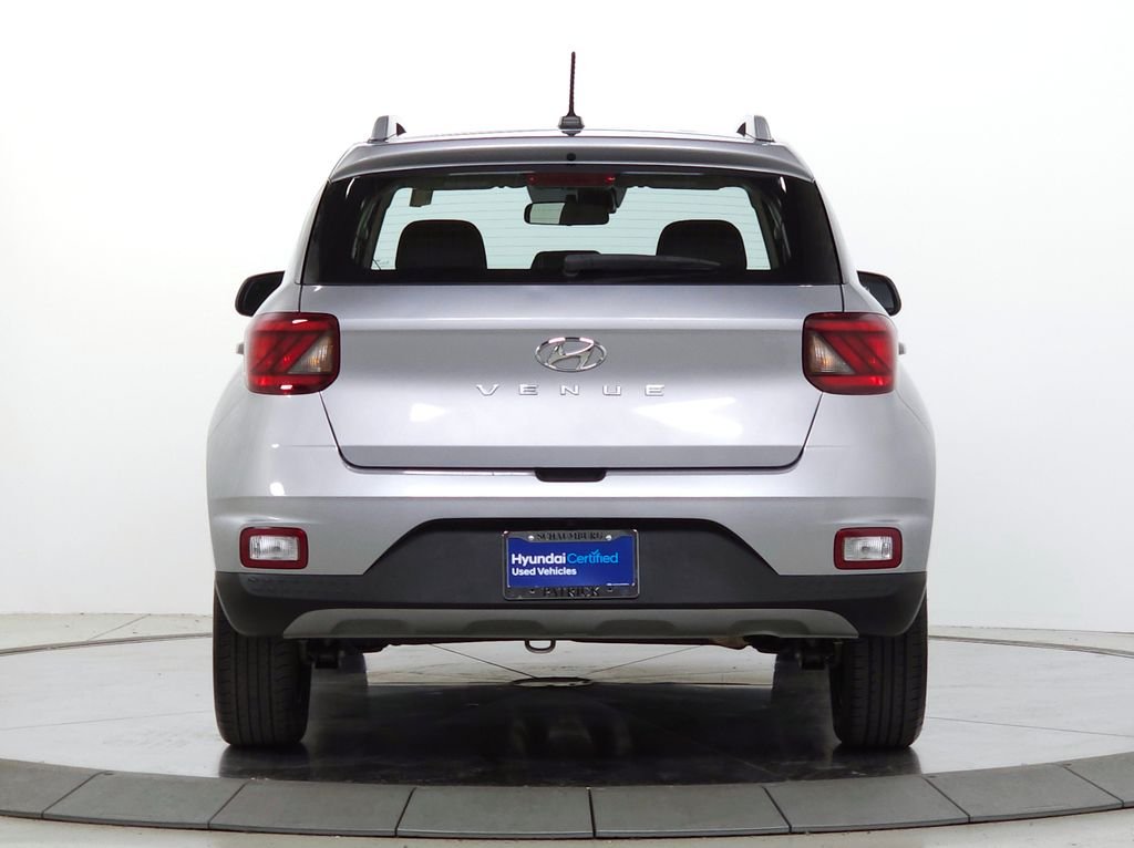 2025 Hyundai Venue SEL - Photo 7