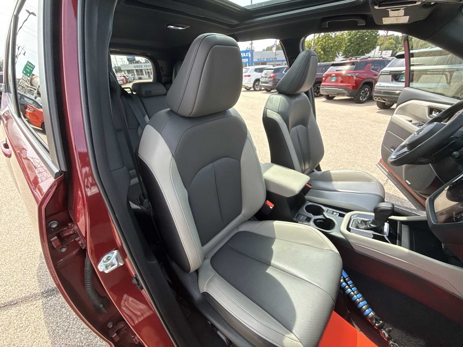 Used 2025 Red Subaru Limited image 28