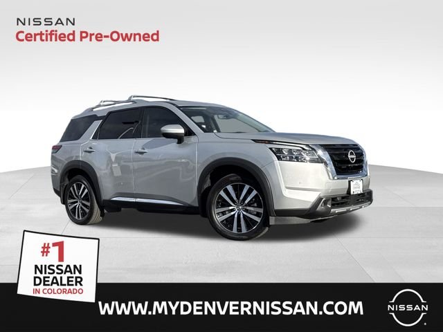 2023 Nissan Pathfinder Platinum