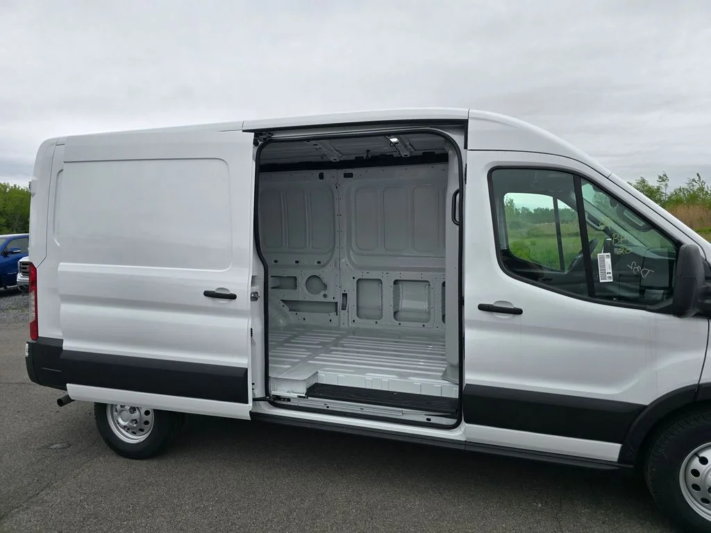 New 2026 Oxford White Ford Cargo Van image 12