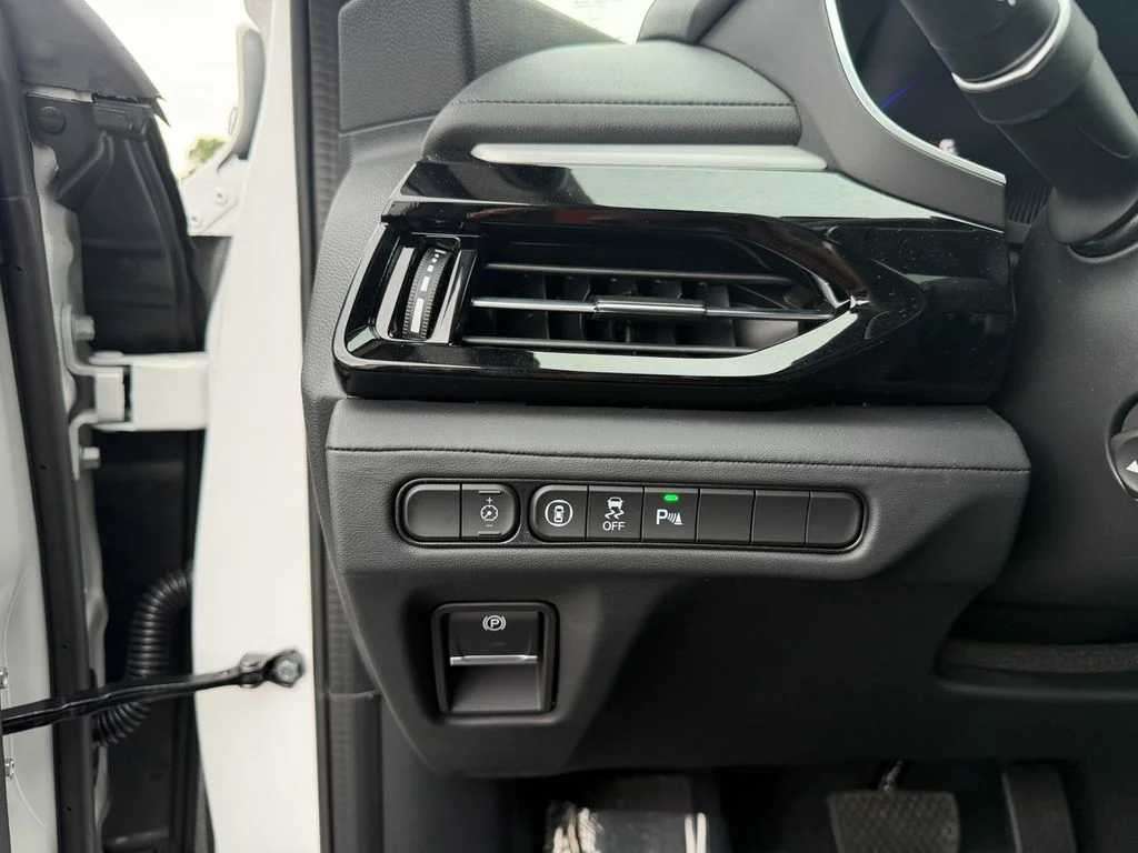 New 2026 Platinum White Acura Technology Package image 20