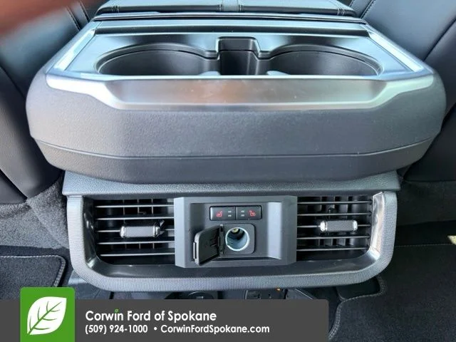 New 2026 Star White Metallic Tri-Coat Ford Platinum® image 12