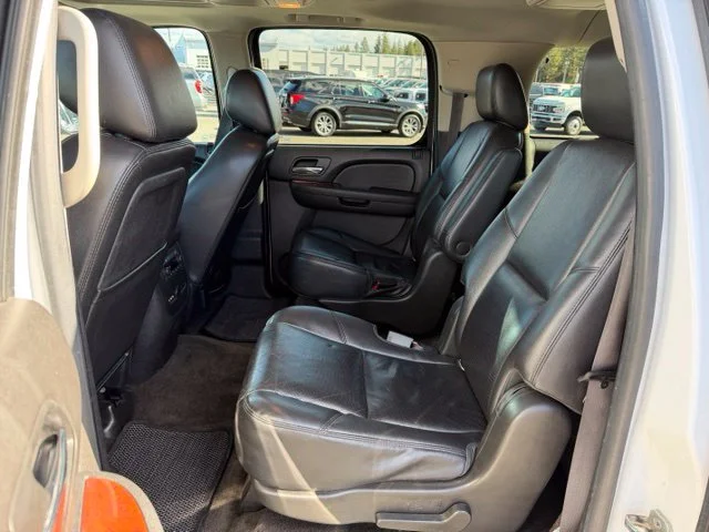 Used 2014 Summit White Chevrolet LTZ image 10
