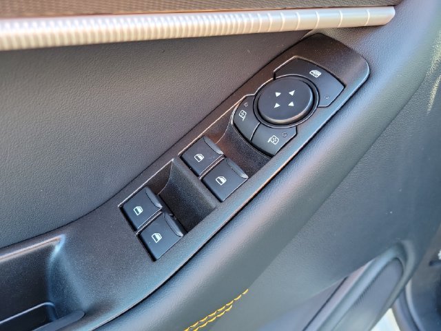 New 2027 Star White Metallic Tri-Coat Ford Tremor® image 47