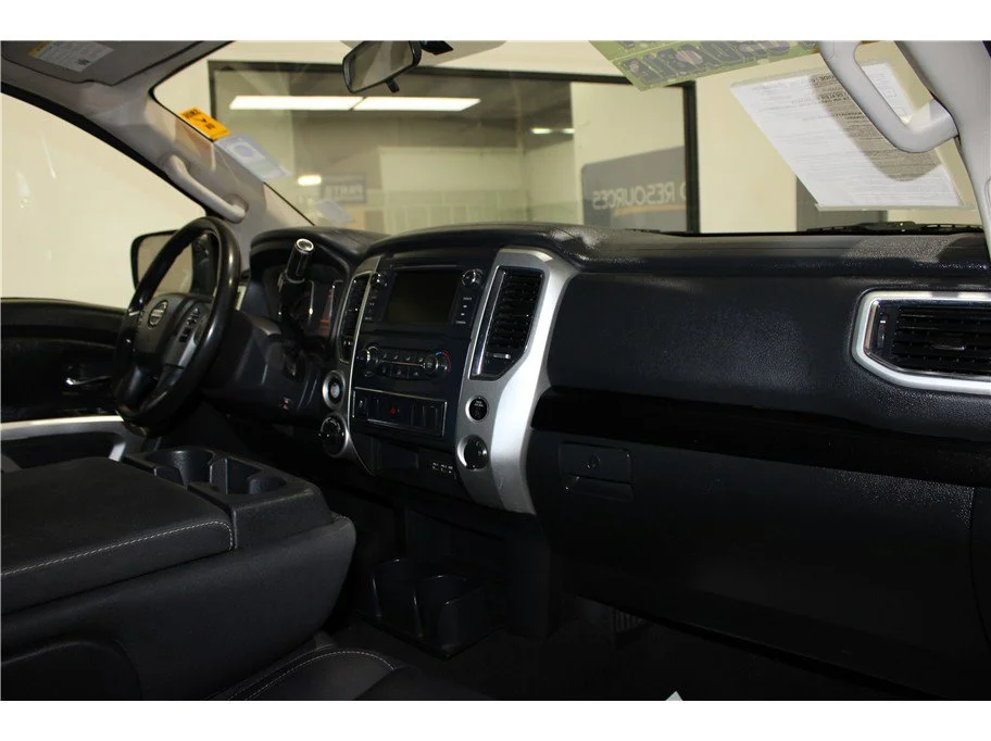 Used 2019 Glacier White Nissan SV image 16