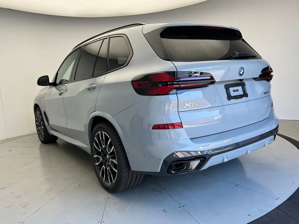 New 2026 Brooklyn Grey Metallic BMW xDrive50e image 4