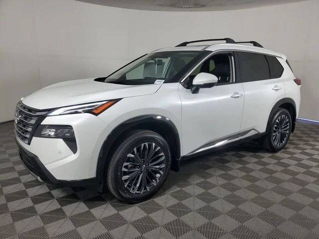 New 2026 Everest White Pearl TriCoat Nissan Platinum image 3