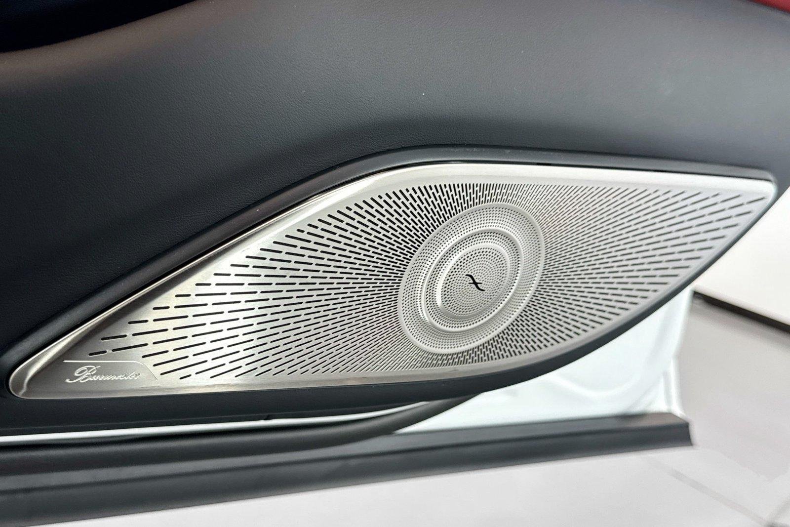 New 2026 Manufaktur Moonlight White Magno Mercedes-Benz AMG® S 63 E image 30