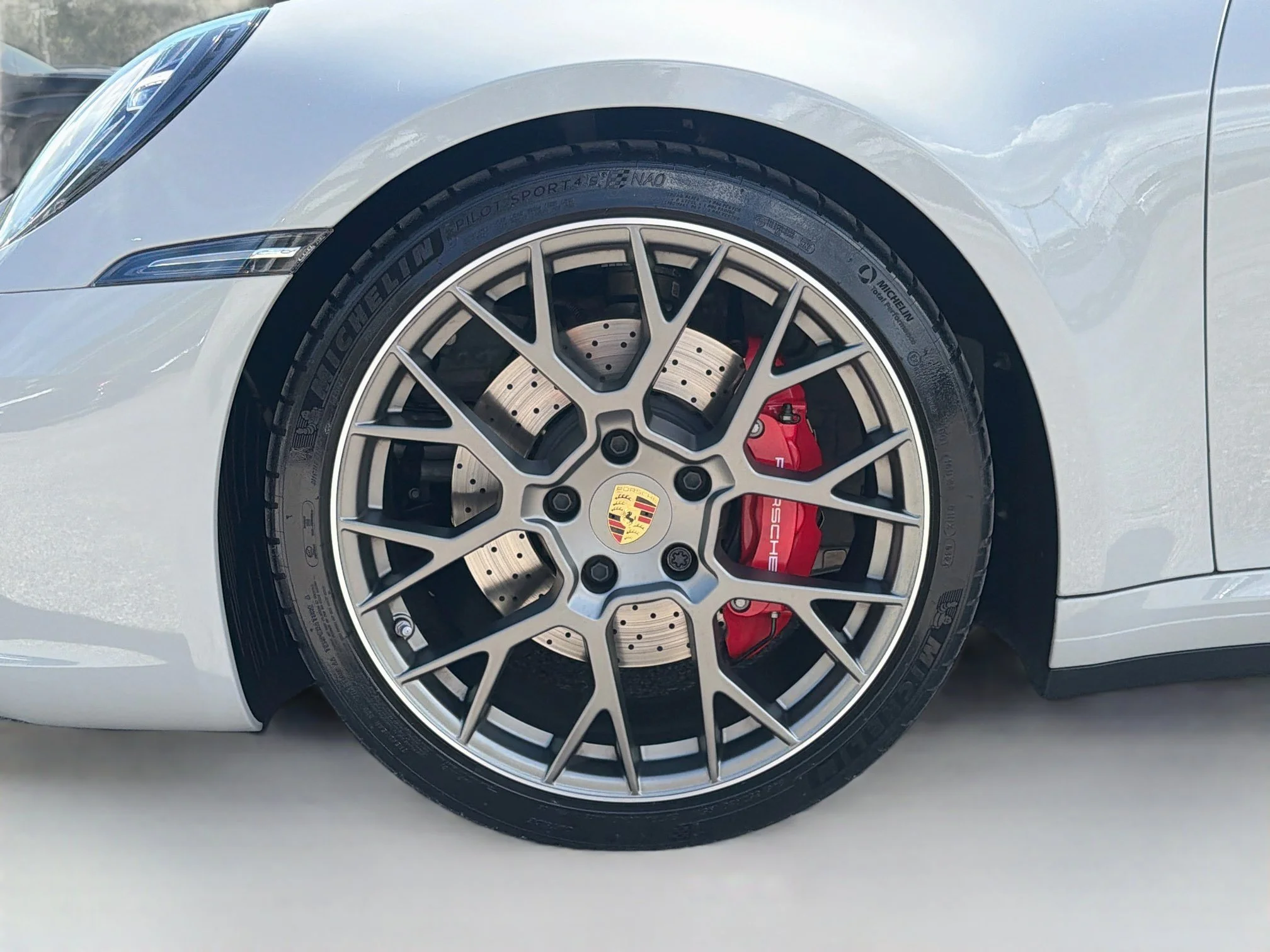 Used 2024 Chalk Porsche Carrera S image 40