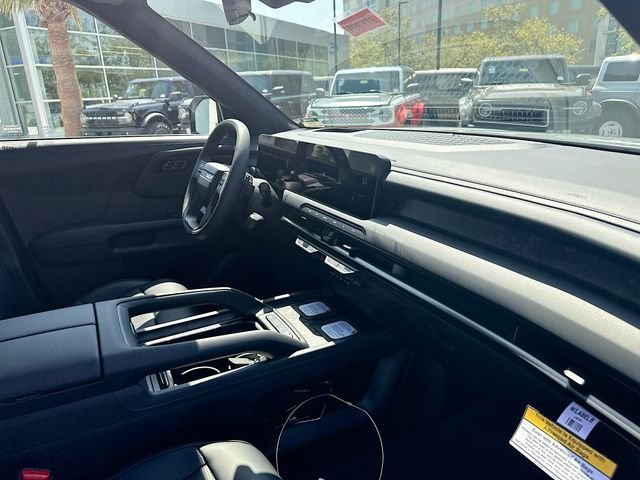 New 2027 Wolf Gray Kia X-Pro SX Prestige image 31
