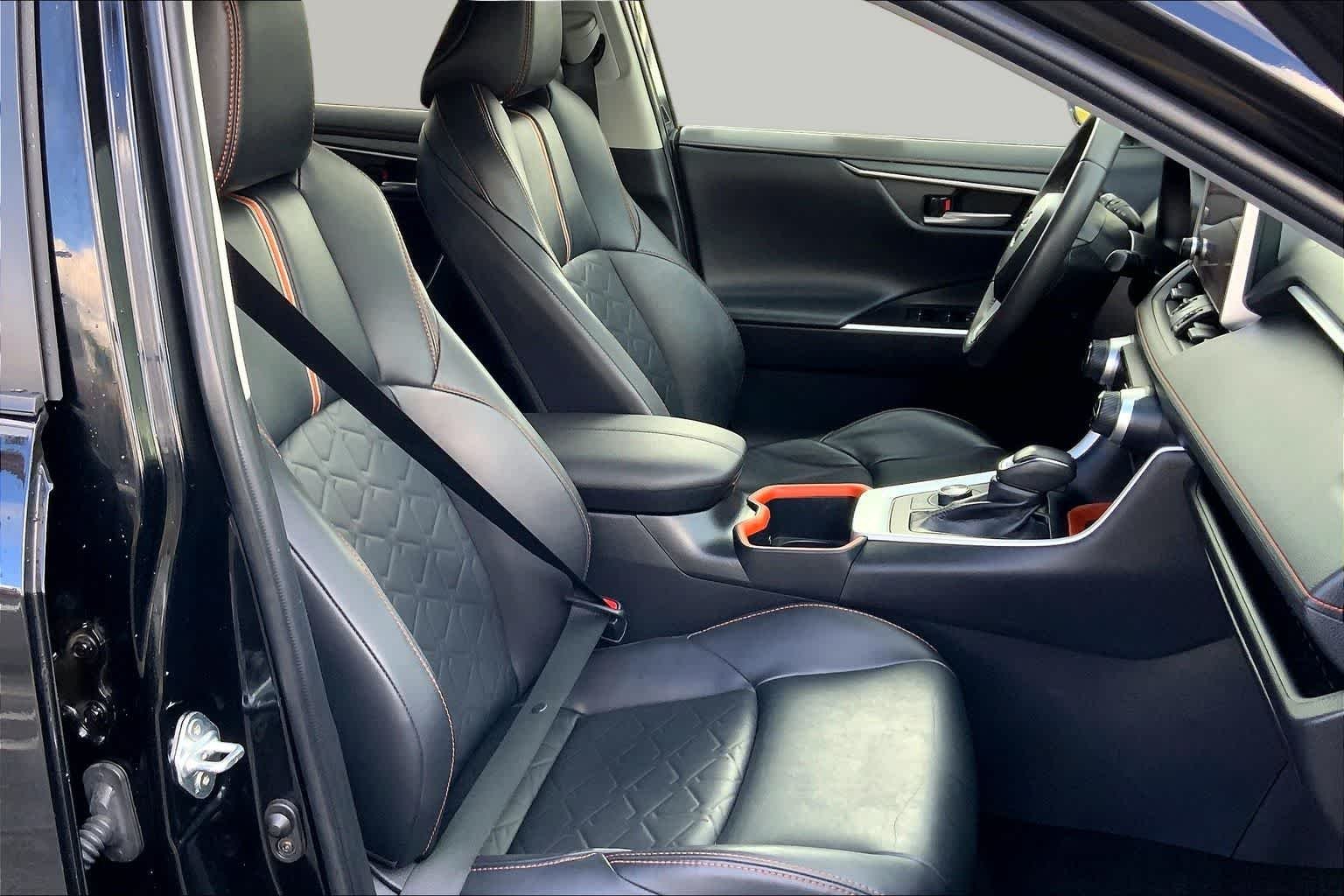 2024 Toyota RAV4 Adventure - Photo 8