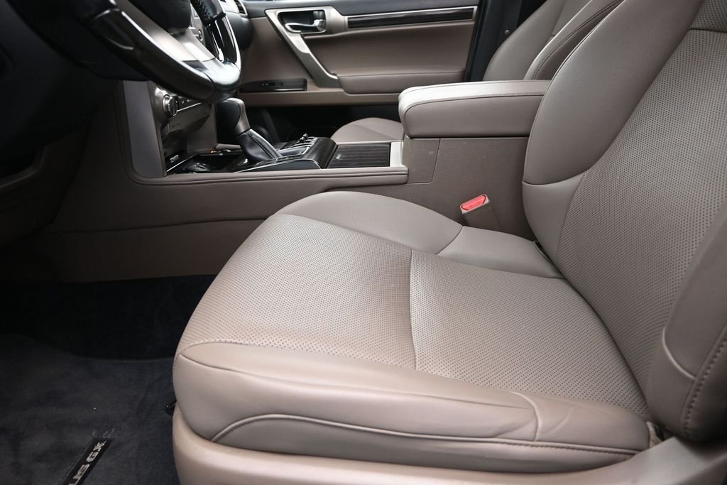 2021 Lexus GX Base - Photo 13