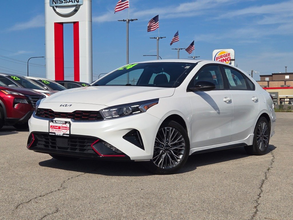 2024 Kia Forte GT-Line AT's photo