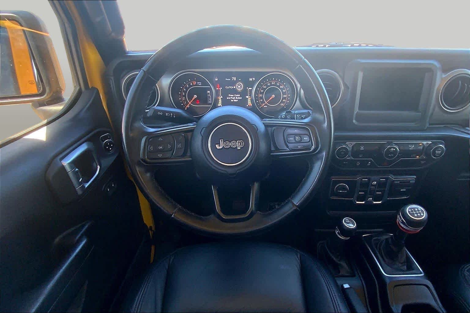 Used 2020 Hellayella Clearcoat Jeep Sport S image 6