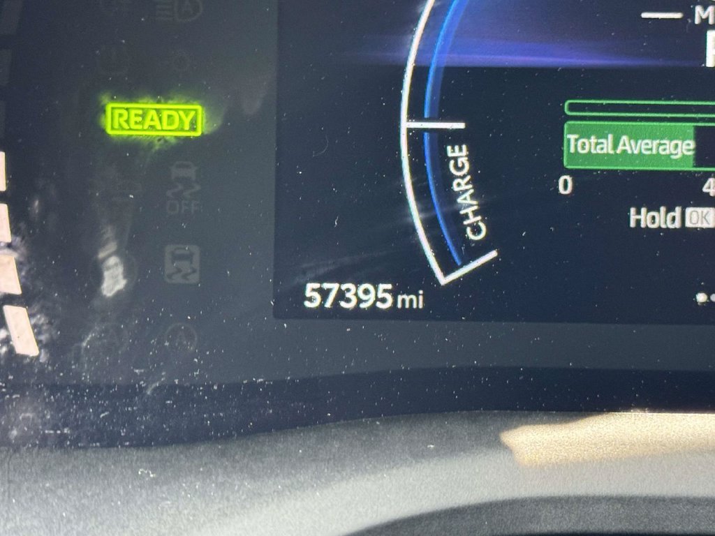 Used 2025 White Toyota SE image 13