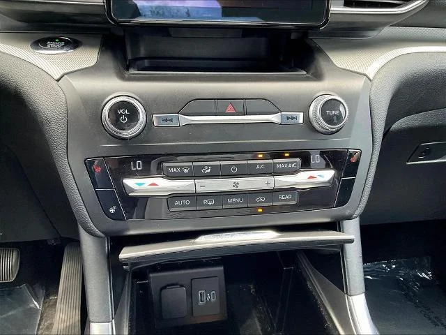 Certified Used 2020 Agate Black Metallic Ford  image 15