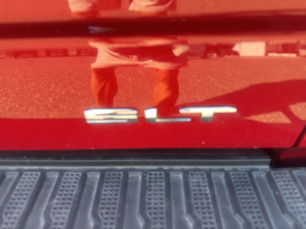 Used 2025 Volcanic Red Tintcoat GMC SLT image 10