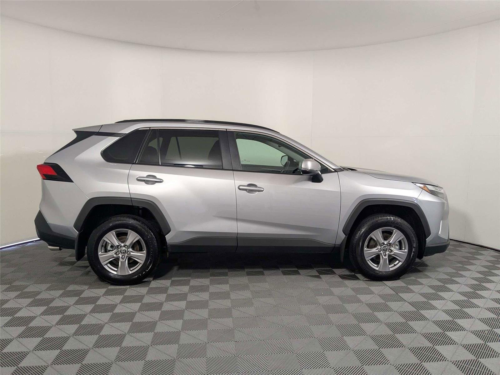Certified Used 2025 Silver Sky Metallic Toyota XLE image 4