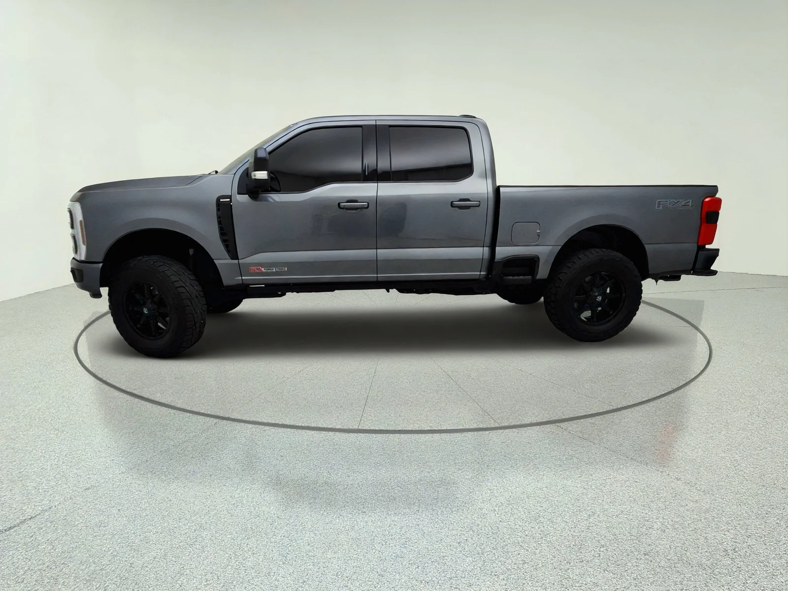 Used 2024 CARBONIZED GRAY Ford LARIAT image 14