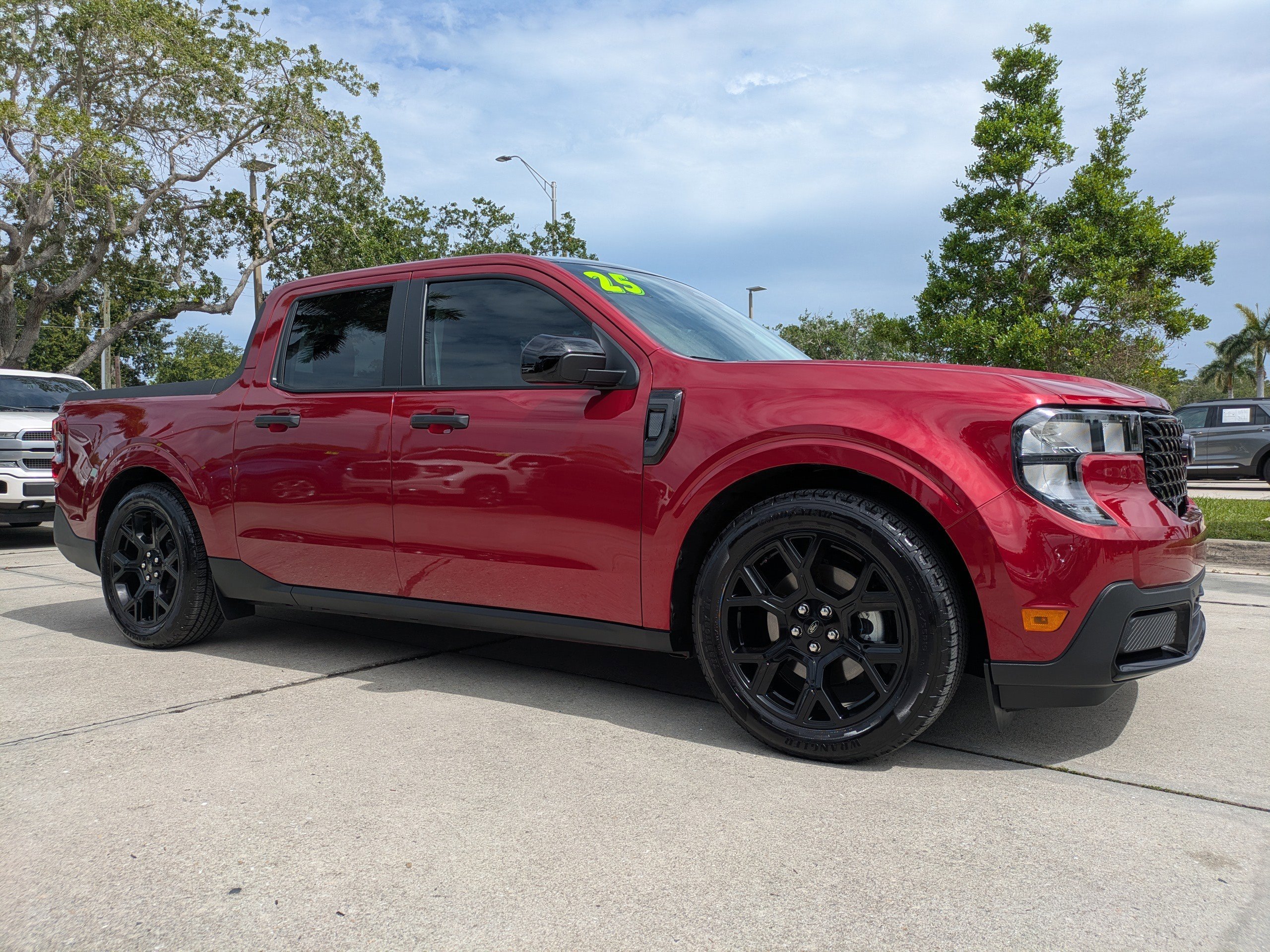 2025 Ford Maverick XLT AWD's photo