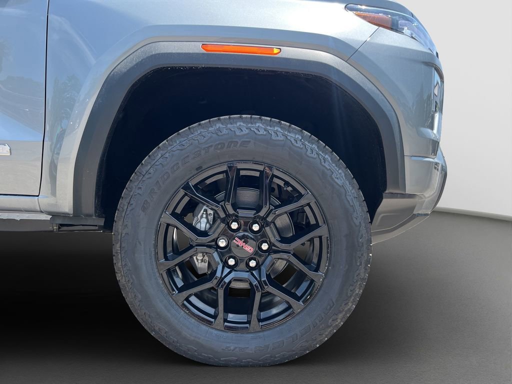 Used 2025 GMC Canyon Elevation with VIN 1GTP2BEKXS1247795 for sale in Kansas City