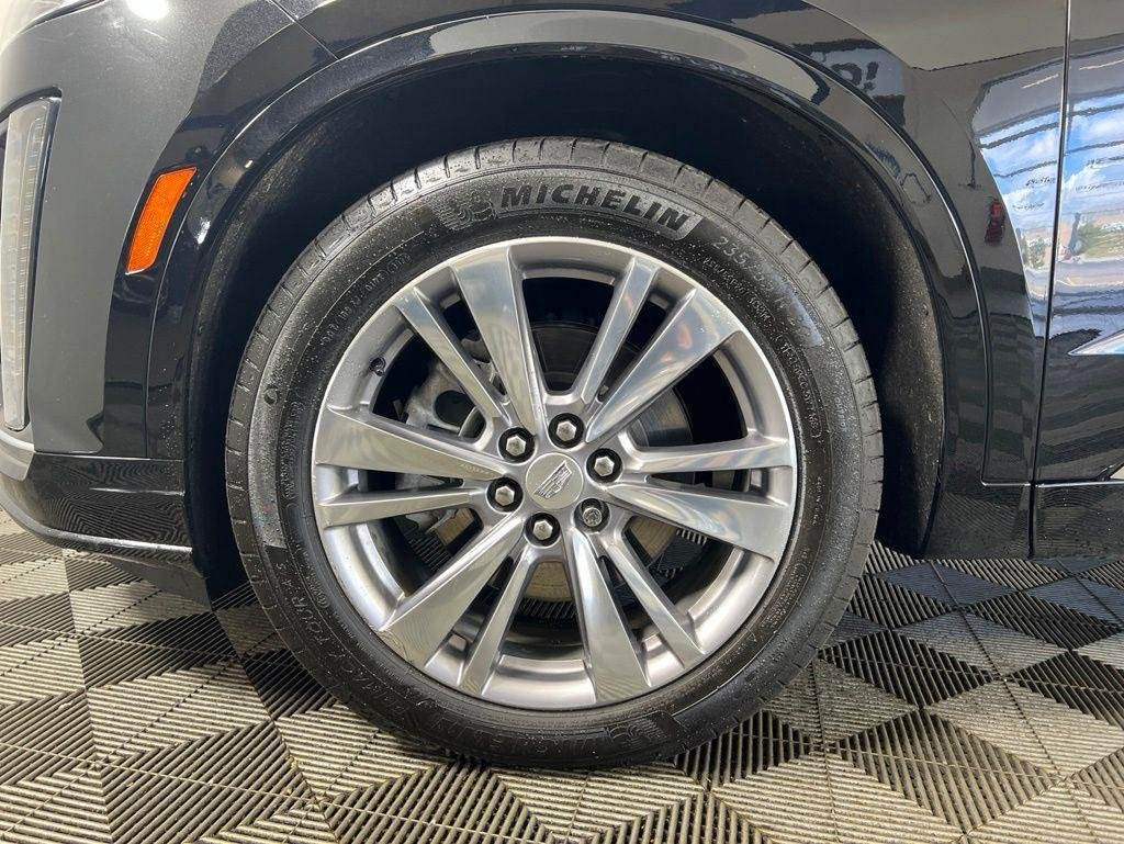 Used 2023 Black Metallic Cadillac Premium Luxury image 35