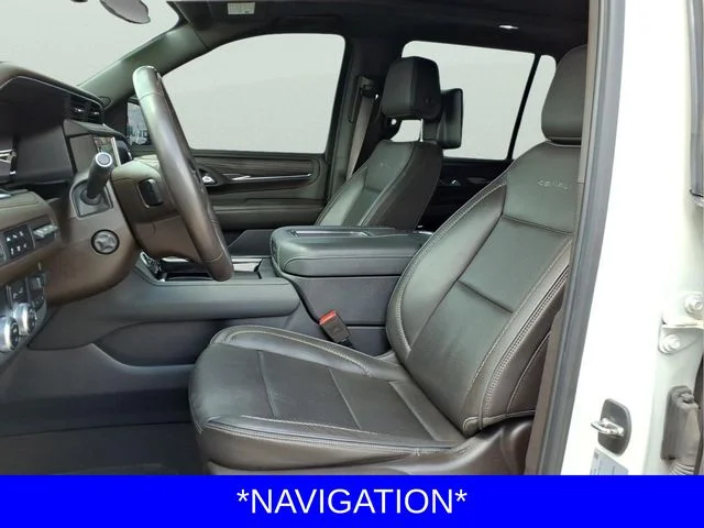 Used 2023 White GMC Denali image 22