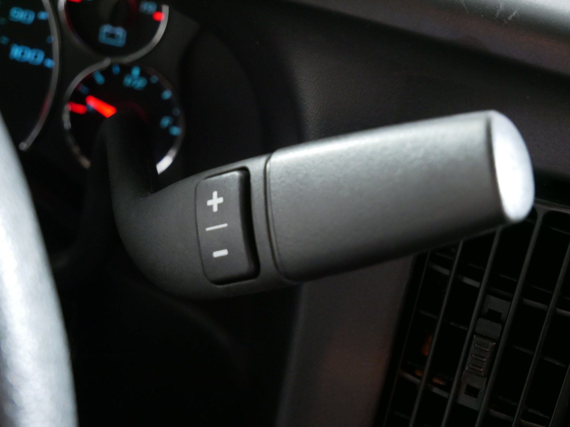 Used 2025 Summit White Chevrolet WT image 24