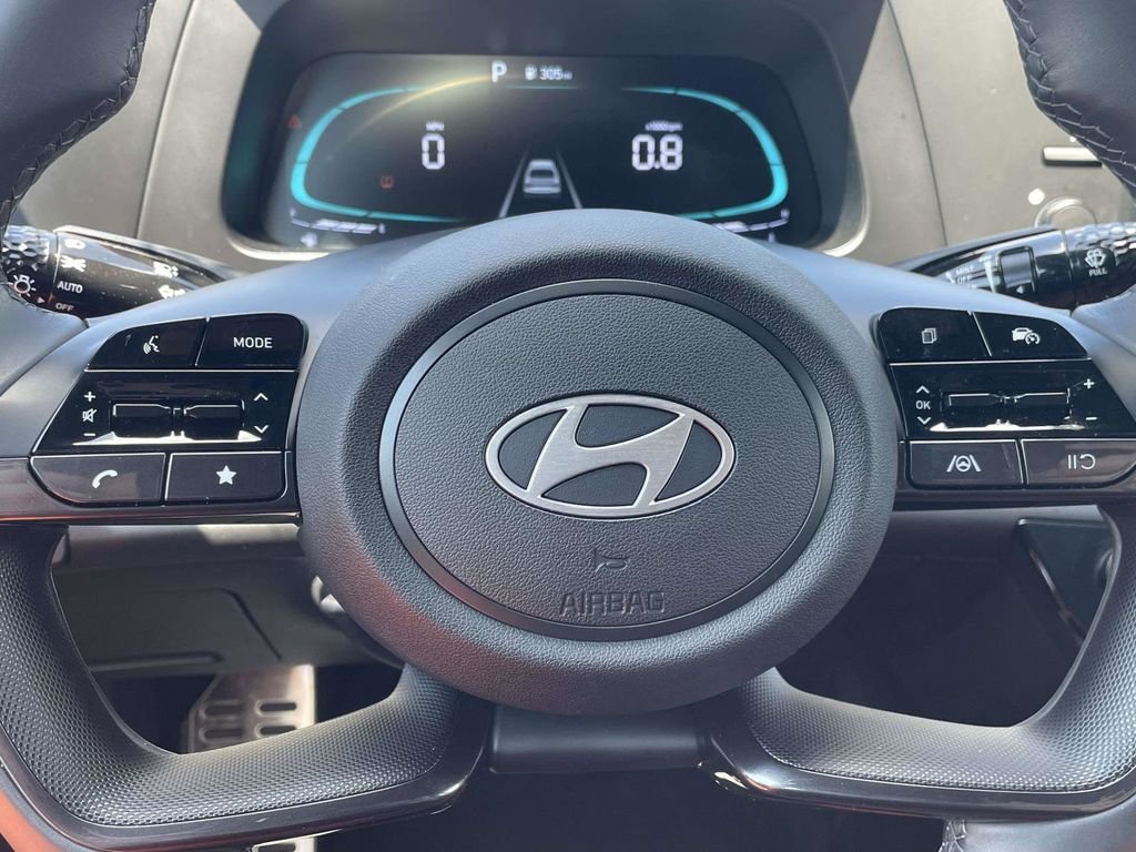 Used 2025 Red Hyundai SEL Sport image 19