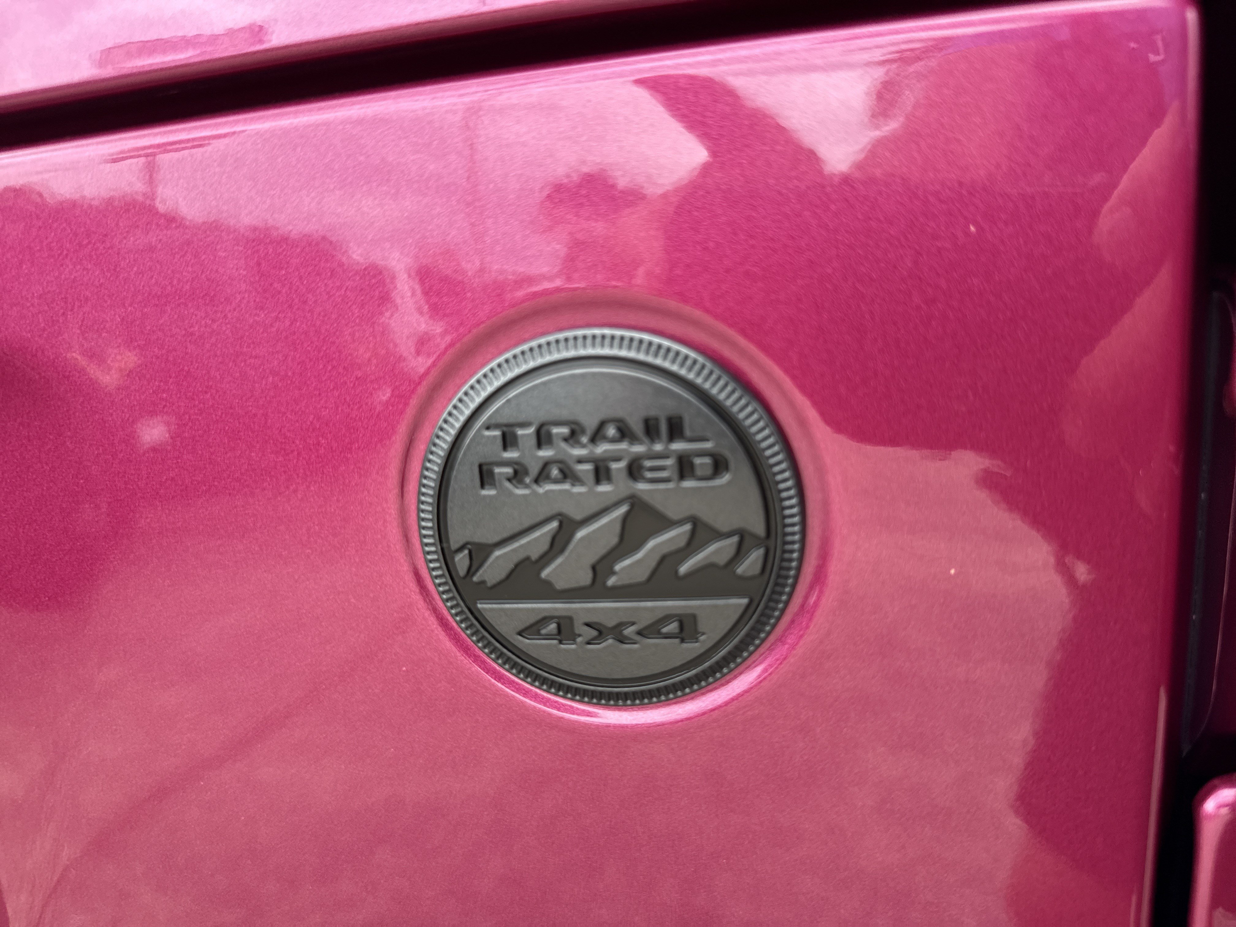 New 2026 Tuscadero Pearlcoat Jeep Sport S image 12