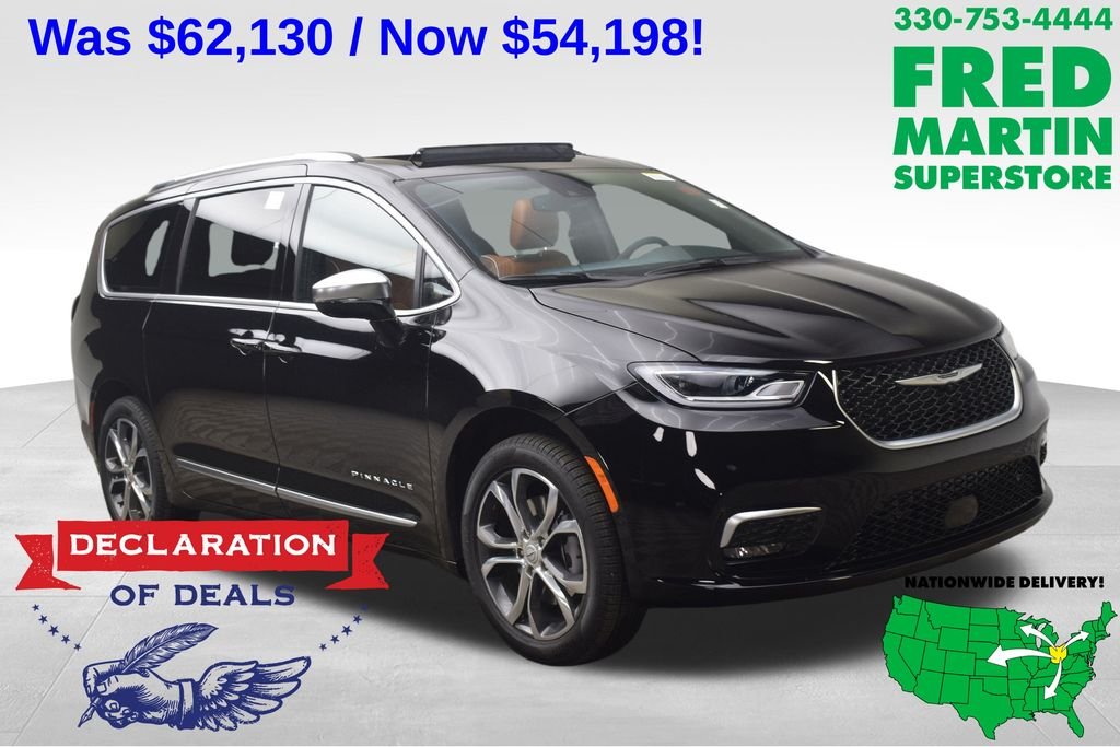 2026 Chrysler Pacifica Pinnacle AWD's photo
