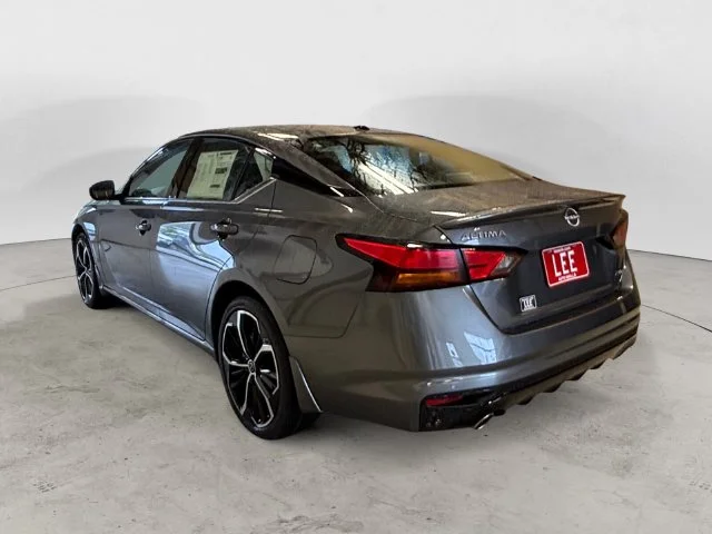 New 2026 Gray Nissan 2.5 SR image 3