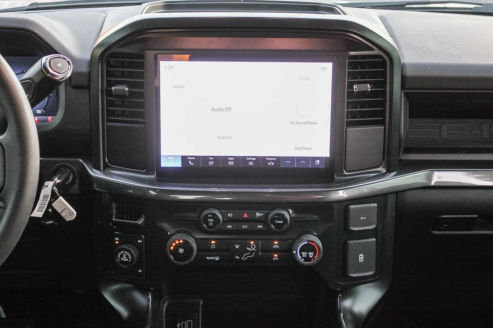 2025 Ford F-150 STX - Photo 15