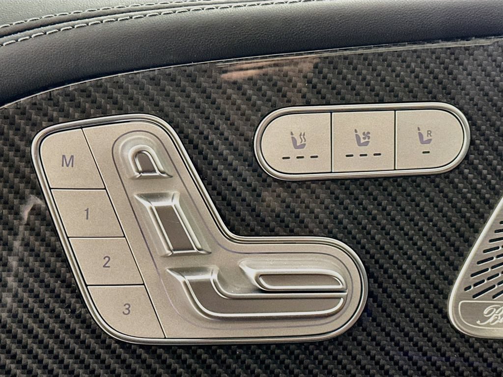 New 2026 Polar White Mercedes-Benz GLE 63 S AMG® image 54