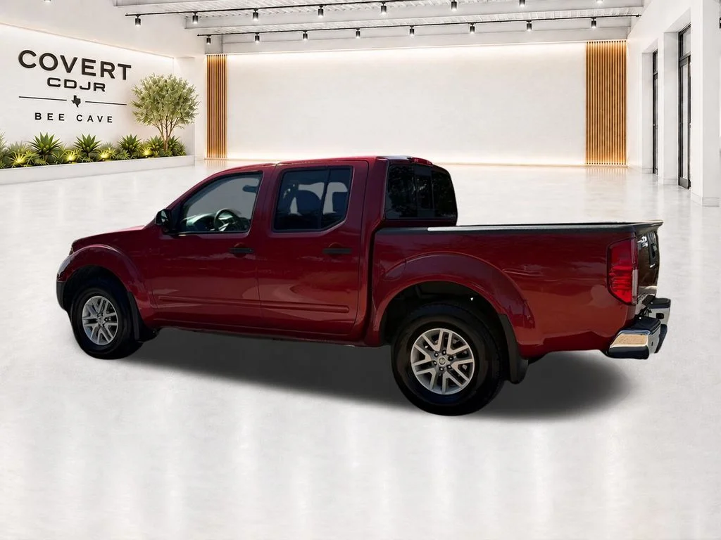 Used 2017 Red Nissan SV image 10