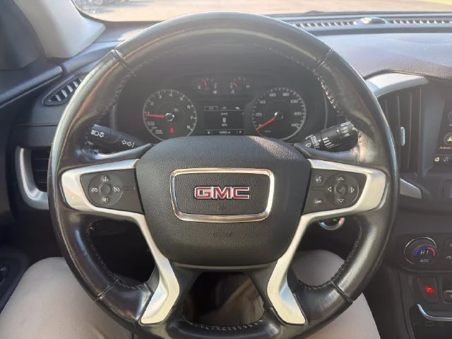 Used 2018 Black GMC SLE image 18