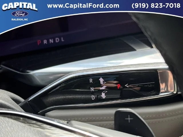 Used 2026 Green Cadillac Sport image 31