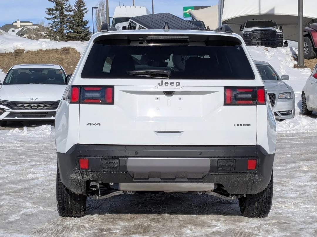 New 2026 White Jeep Laredo - - 4x4 - Customer Preferred Pkg 23F - Compact Spare Tire & More! image 7