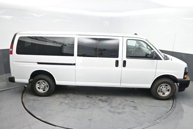 Used 2024 White Chevrolet LS image 31