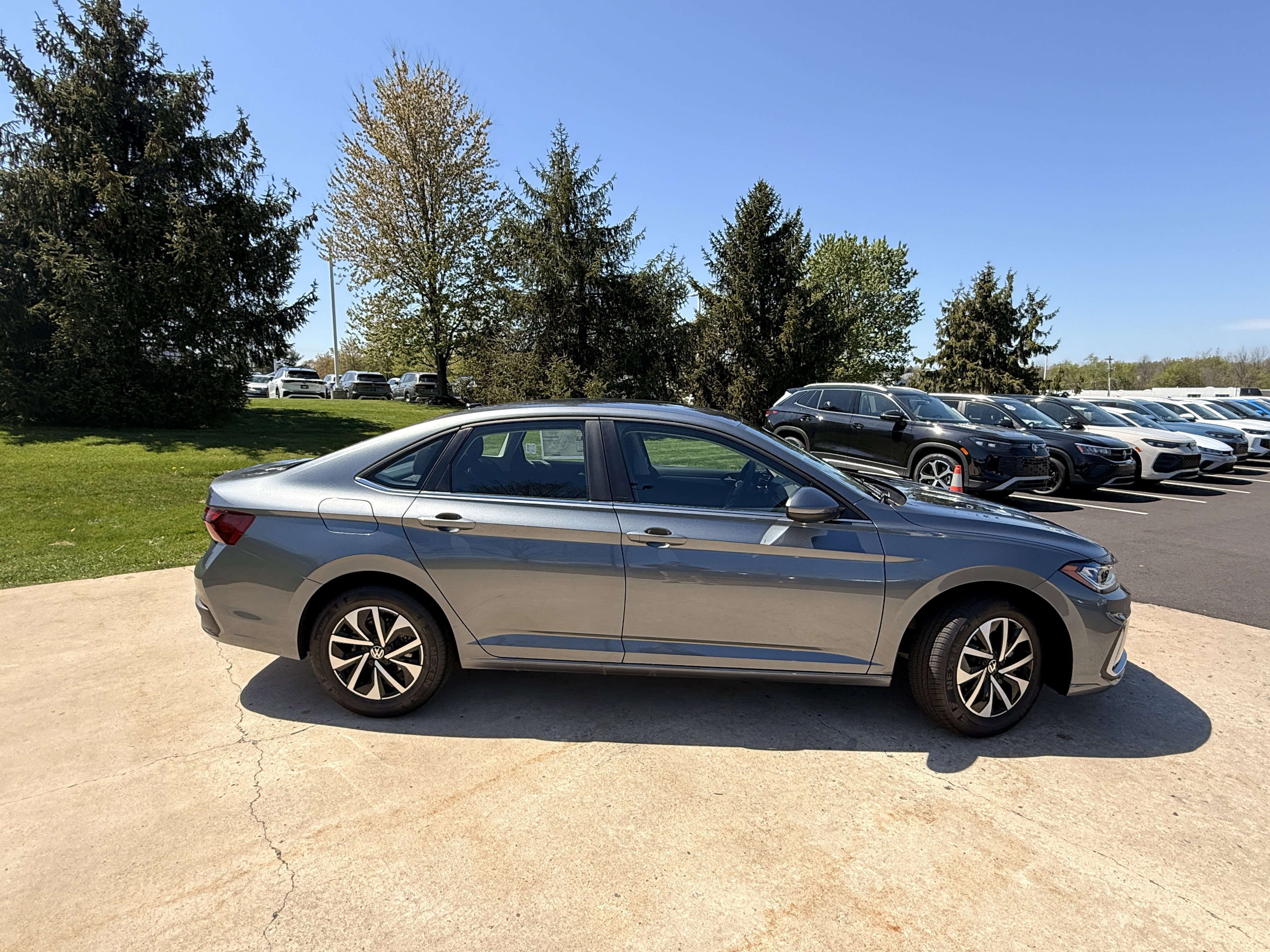 New 2026 Platinum Gray Metallic Volkswagen S image 13