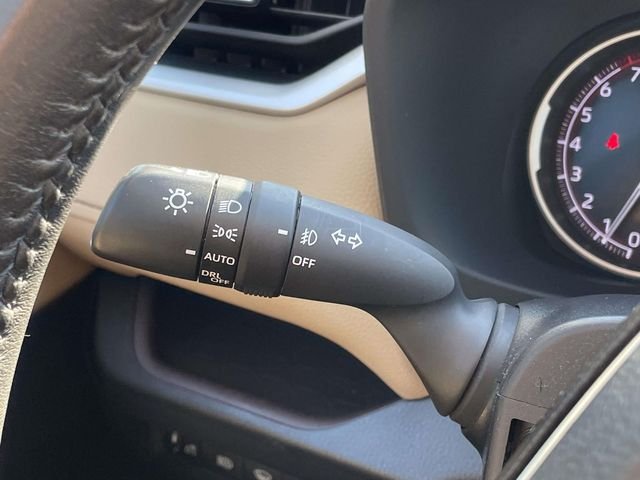 2021 Toyota RAV4 Limited - Photo 22