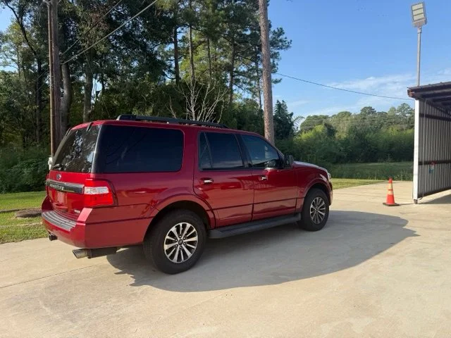 Used 2017 Red Ford XLT image 5