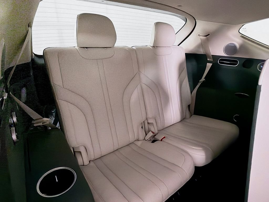 New 2026 Savile Silver Genesis 3.5T Advanced image 29