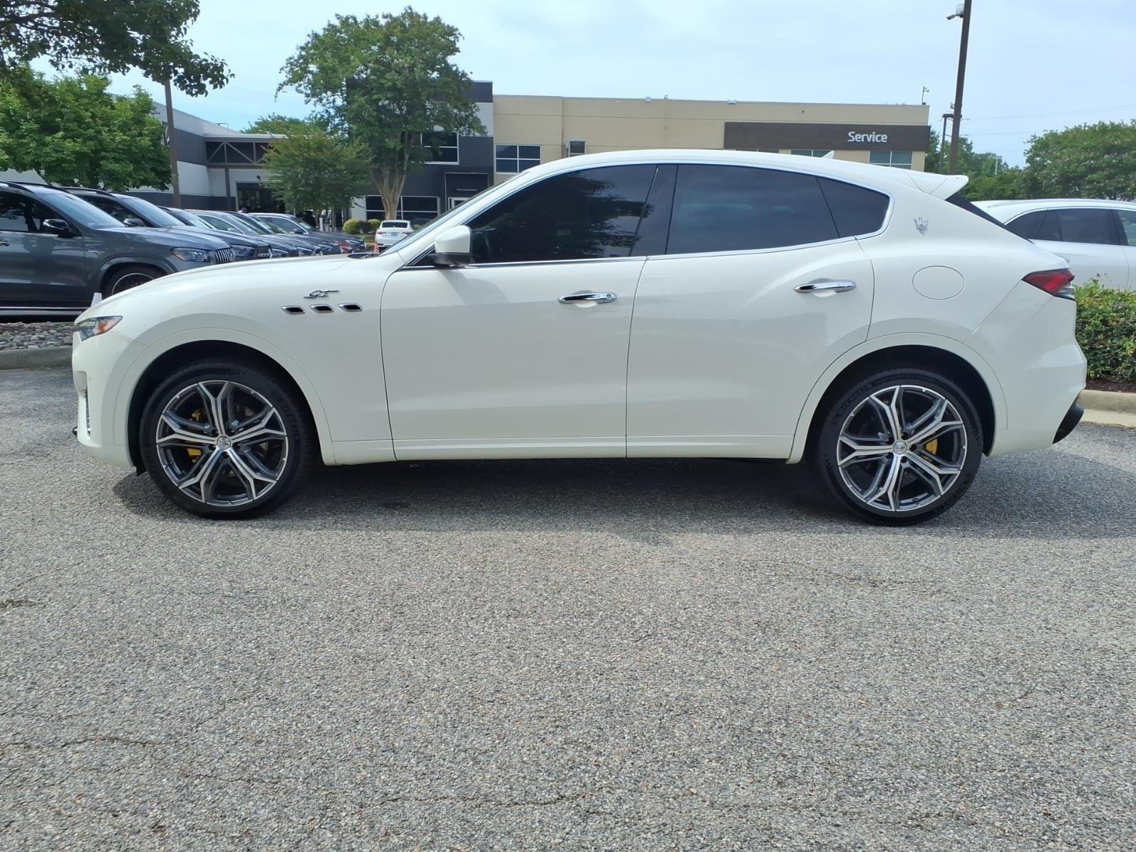 Used 2022 Bianco Maserati GT image 10