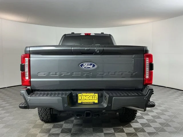 New 2027 Carbonized Gray Metallic Ford XLT image 5