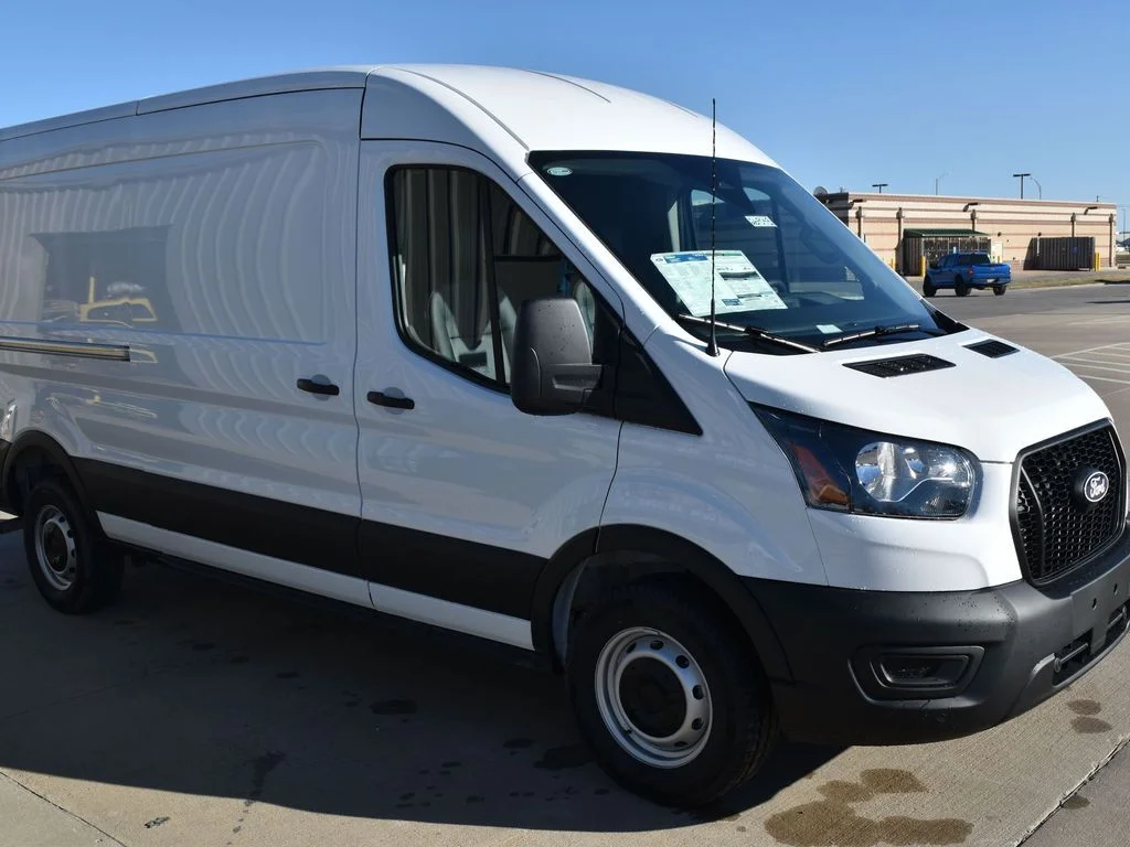 New 2026 White Ford Base image 14