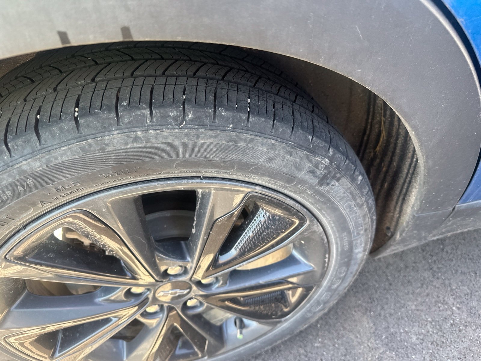 Used 2022 Blue Chevrolet Premier image 19