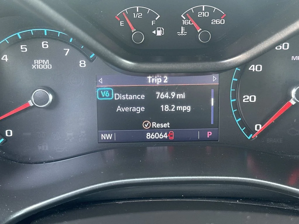 Used 2020 White GMC SLT image 12